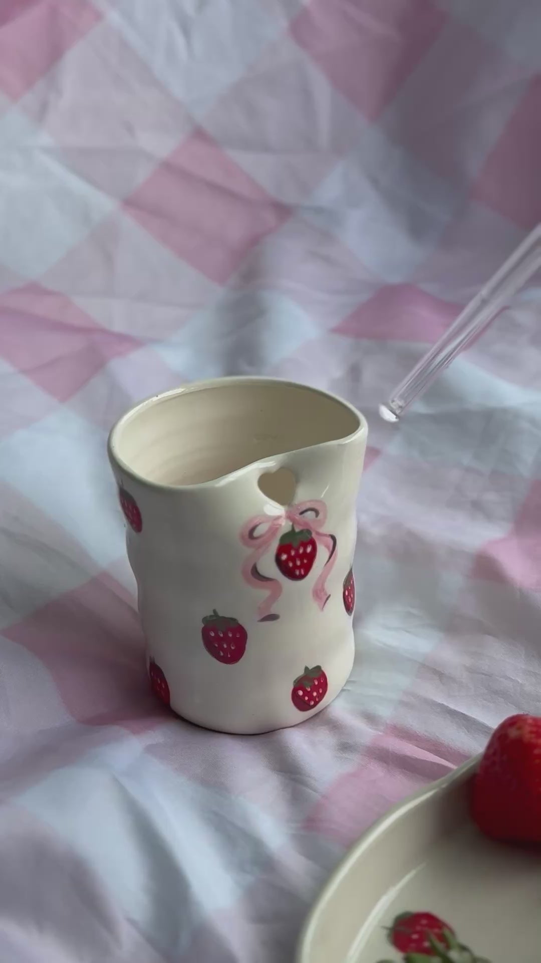 Load video: Strawberry Sippy Cup with Straw